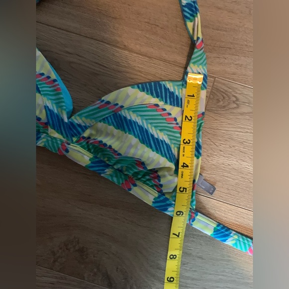 Aerie 🐠 Tropical 🦜Halter Bikini Top - Picture 10 of 10